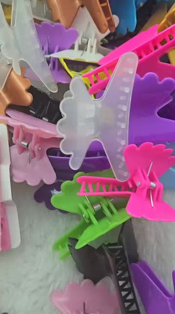 kit 60 Acessórios De Piranhas Bico De Pato Priscilha Salão Tridente Prendedor De Cabelos